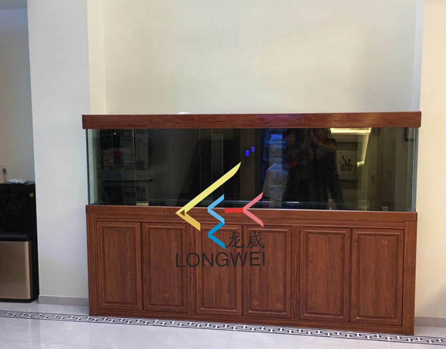 大型紅木定制魚缸案例——龍威水族