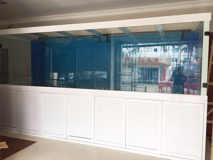 超白大型魚缸定制項(xiàng)目